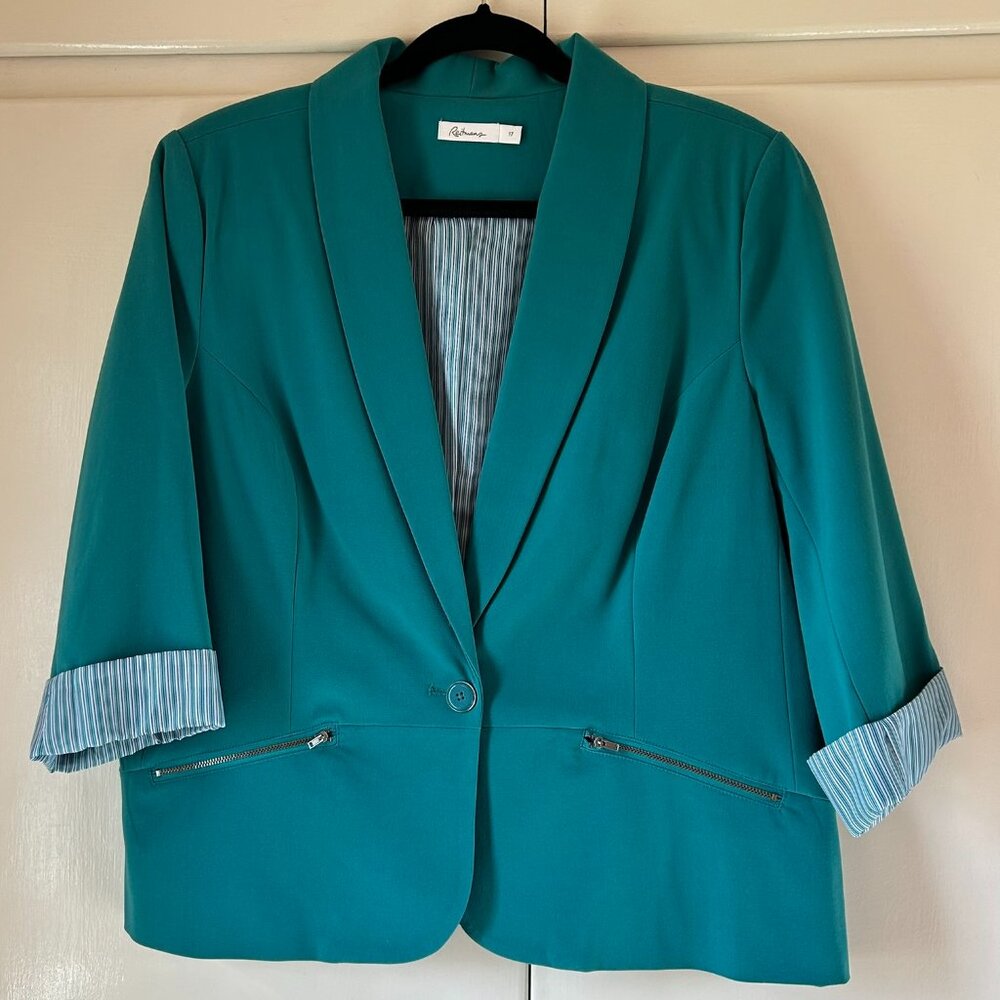 Reitman's green three-quarter sleeve blazer-Size 17